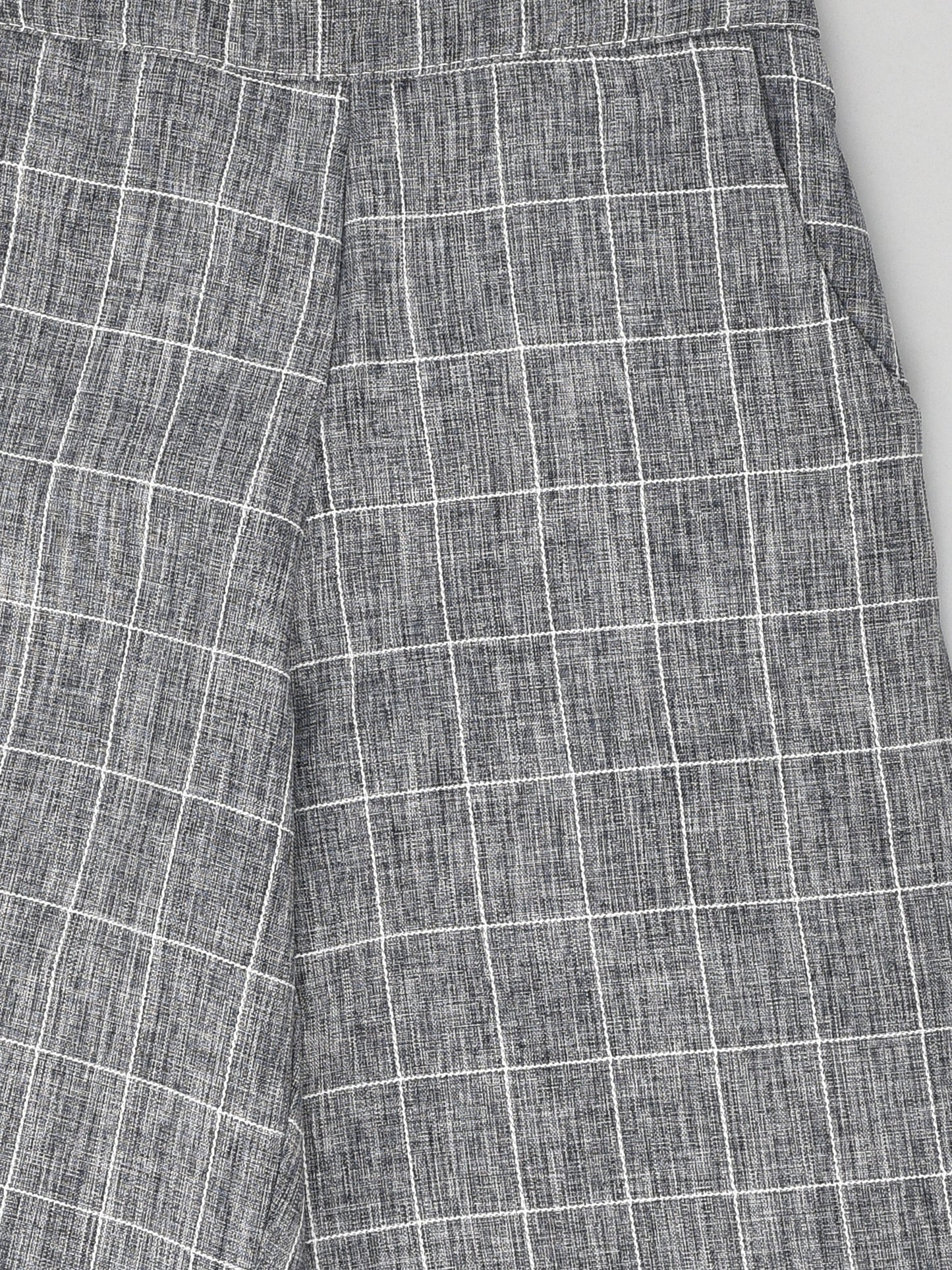 Gray Sleeveless Coord Set